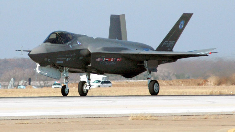 f35