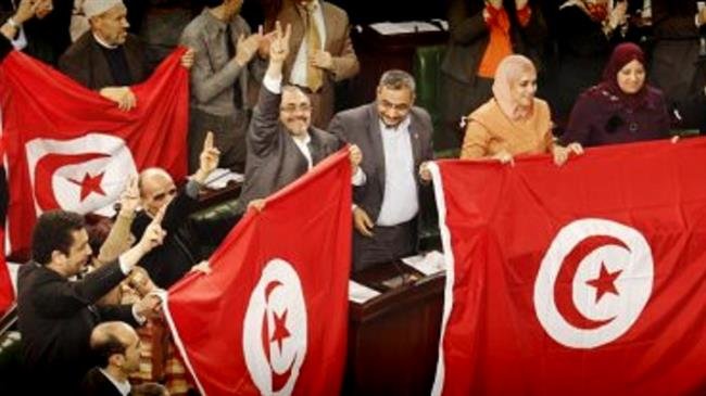 parlamentarios-tunecinos-banderas