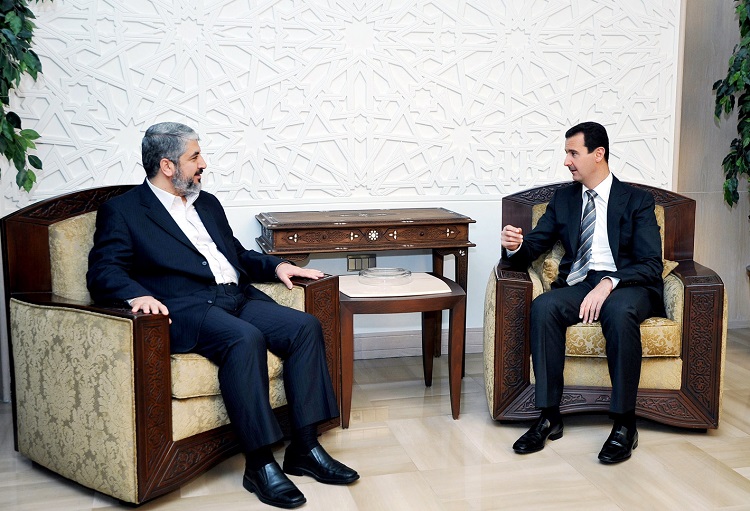 Un encuentro de 2010 entre el presidente Bashar al Assad Y Jalid Meshaal