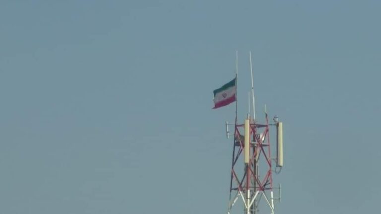 bandera-irani-tell-rifaat