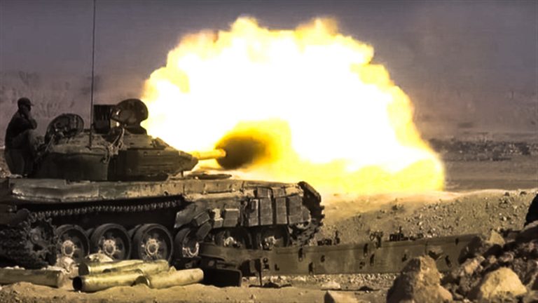 tanque-sirio-dispara