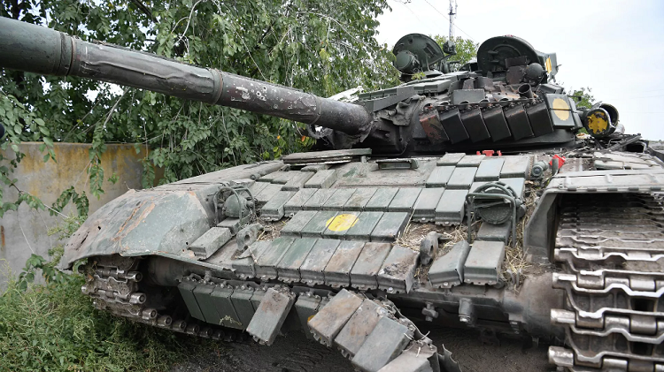 Tanque ucraniano destruido