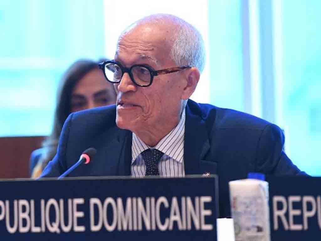 delegado-permanente-de-la-republica-dominicana-unesco-andres-mateo