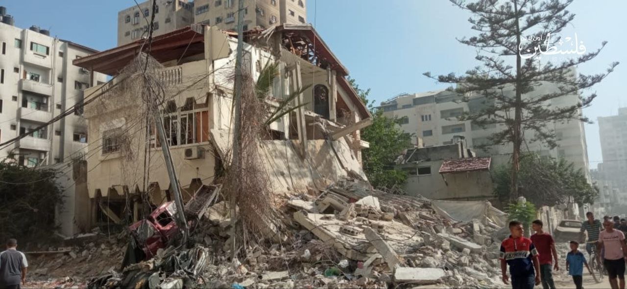 Al-Sinaa tal al-hawa