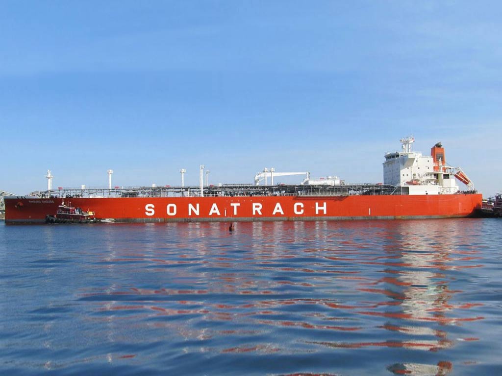 barco-argelino-petroleo