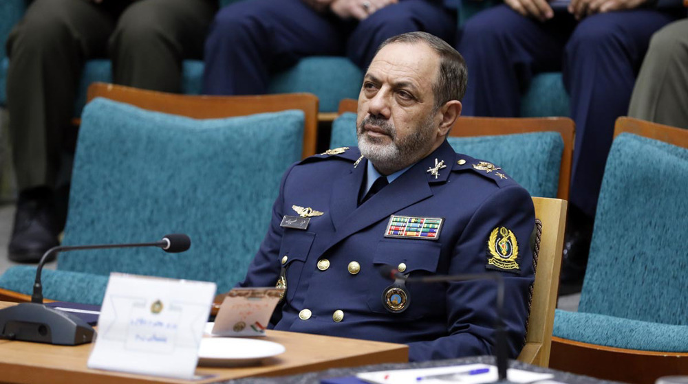 Ministro de Defensa de Irán, Aziz Nasirzadeh