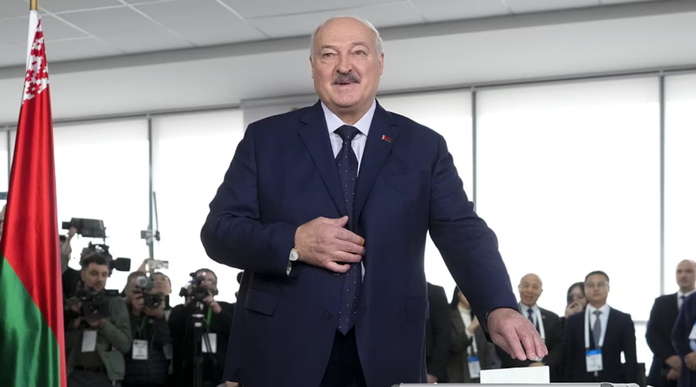 lukashenko-votando
