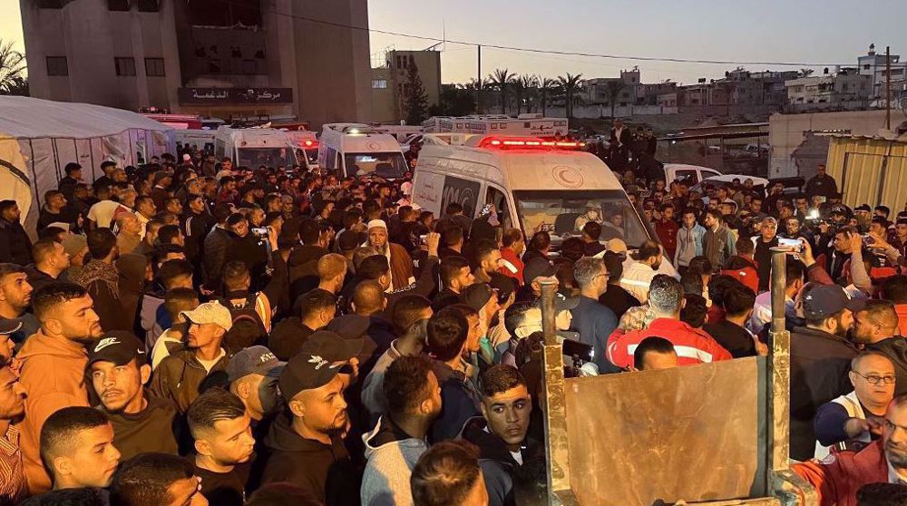 multitud-ambulancias-rafah