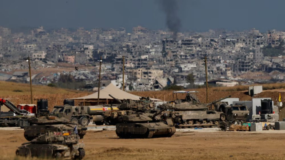 Vehículos israelíes cerca de la frontera con Gaza