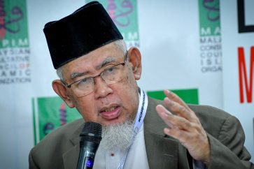 Presidente del Consejo Consultivo de Organizaciones Islámicas de Malasia (MAPIM), Muhammad Azmi Abdul Hamid