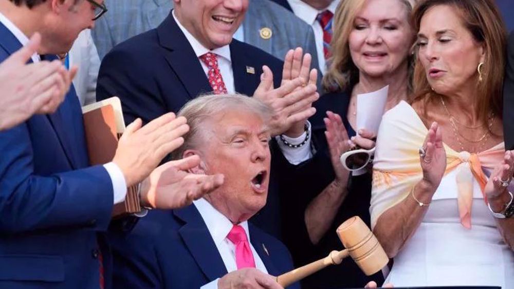 Trump aprueba la Big Beautiful Bill, que beneficia a los más ricos de EEUU