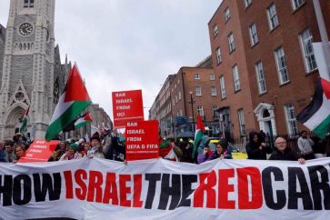 manifestacion-prohibicion-futbol-israeli-dublin